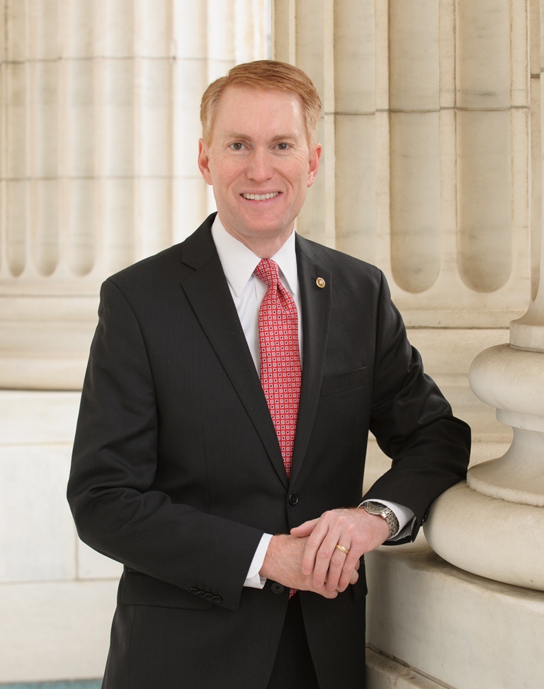 Portrait of Senator James Lankford.