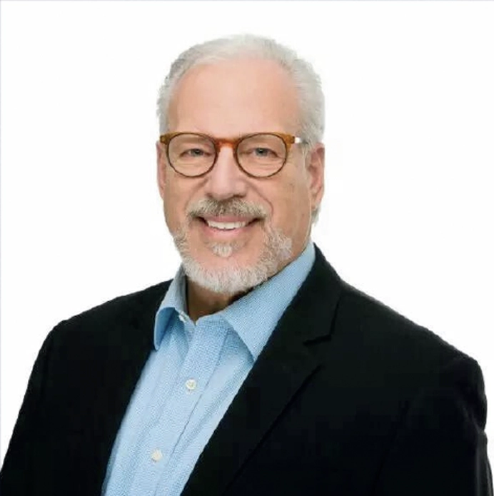 Paul Thompson headshot.